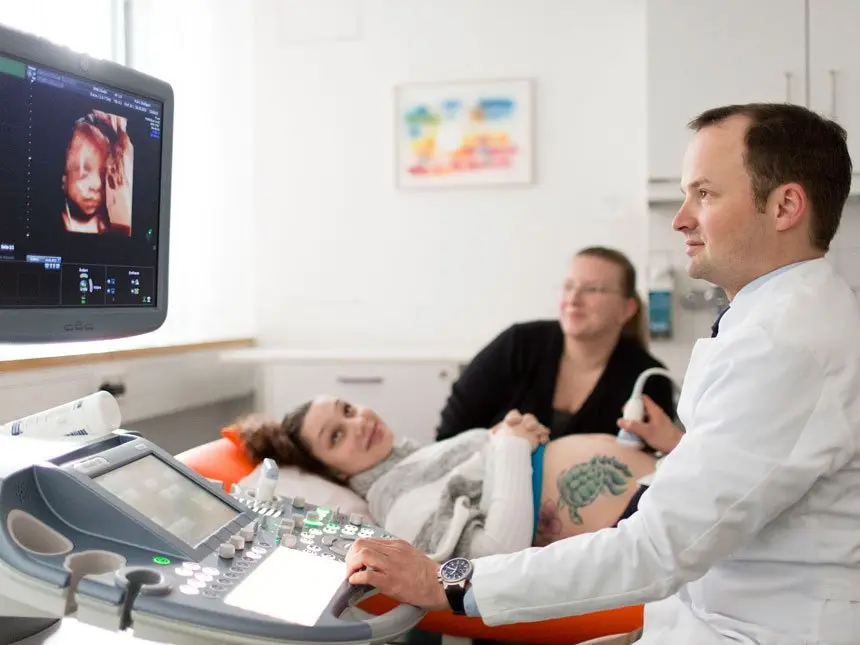 robert bosch krankenhaus geburt - Hat das Robert Bosch Krankenhaus eine Kinderklinik