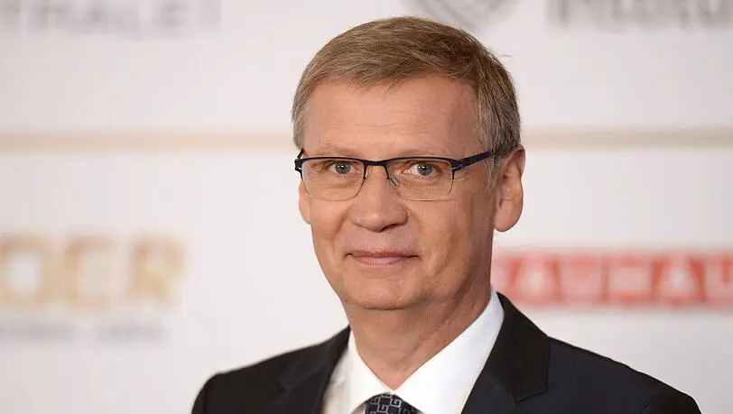 Wer wird Millionär? Hebamme - Günther Jauchs berühmte Sendung aus der Sicht einer Hebamme - Hat Jauch 4 Töchter wer wird millionär hebamme - Hat Jauch 4 Töchter