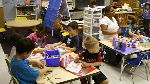  Hebamme FZ Illustration 