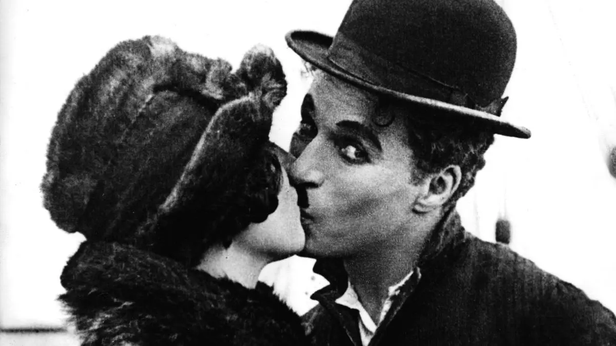 charlie chaplin geburt - Ist das Kind in the Kid von Charlie Chaplin ein Junge oder ein Mädchen
