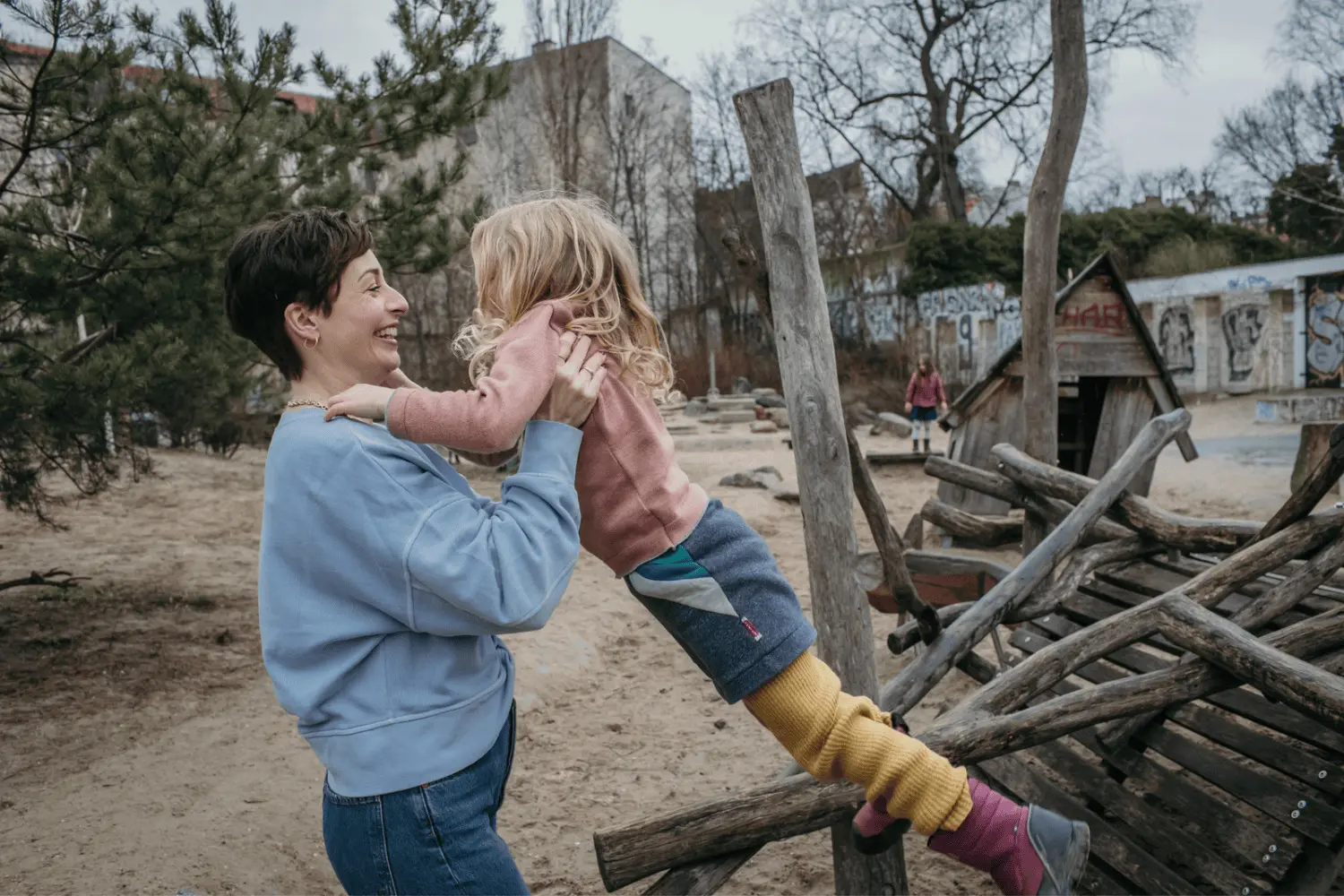 kleinkind schlägt andere kinder - Ist es normal dass Kleinkinder hauen