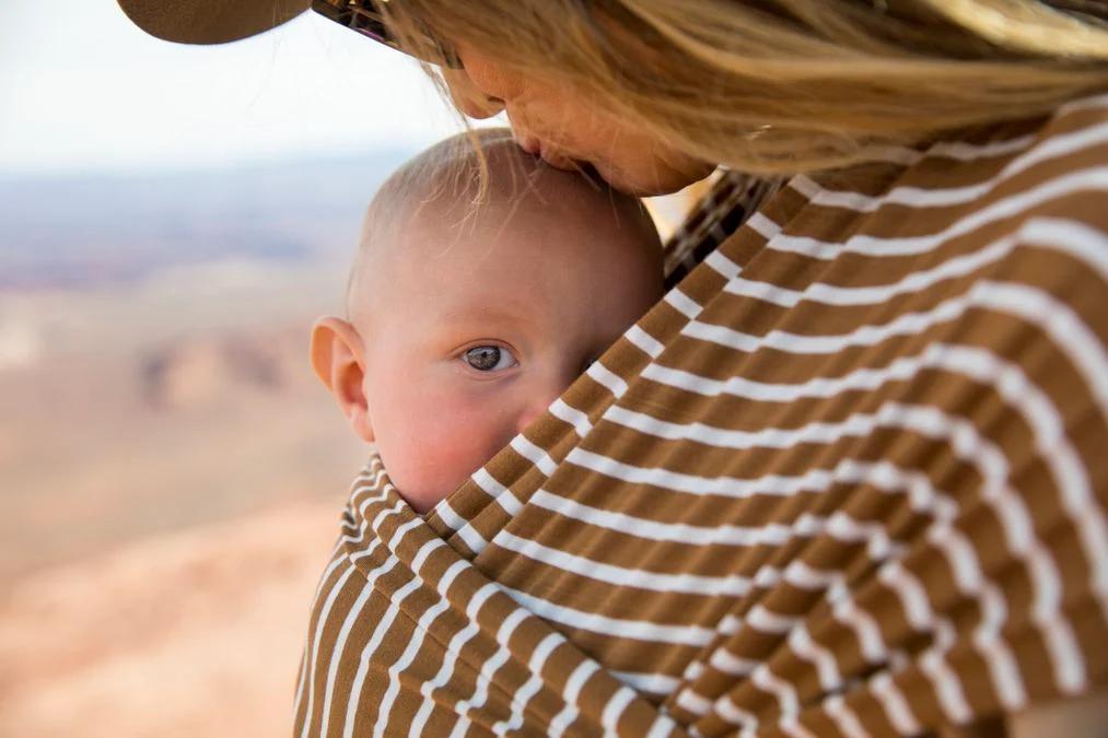 babytrage ab geburt test - Ist tragen gut fürs Baby