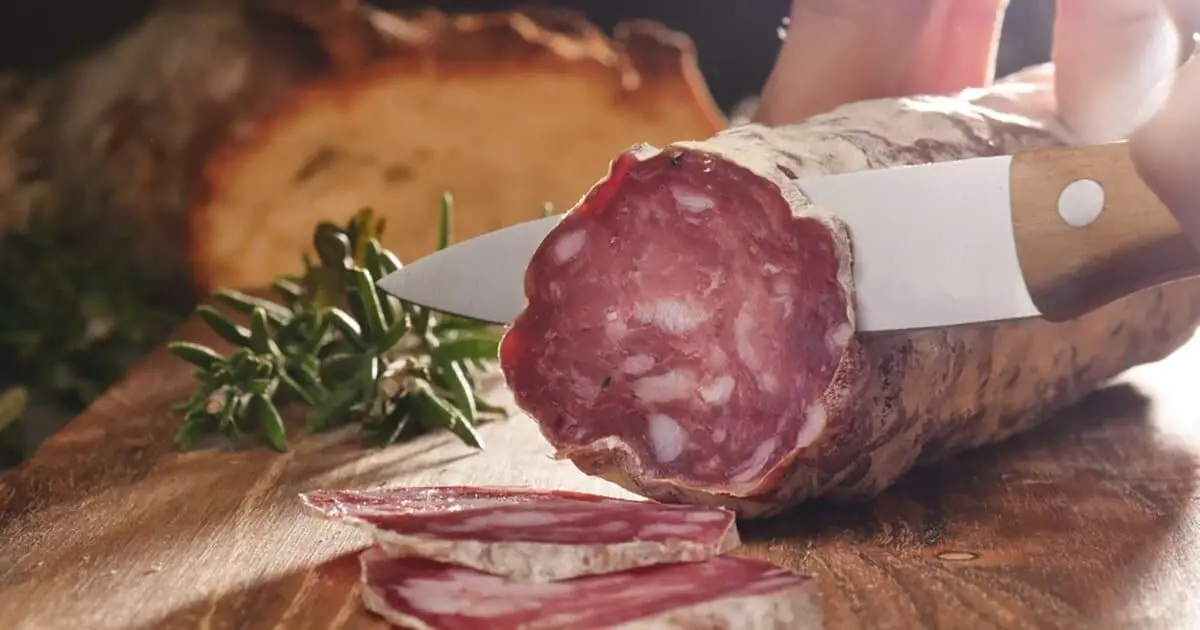 Salami in der Schwangerschaft: Was Sie wissen müssen - Kann man Mozzarella in der Schwangerschaft essen salami schwangerschaft - Kann man Mozzarella in der Schwangerschaft essen