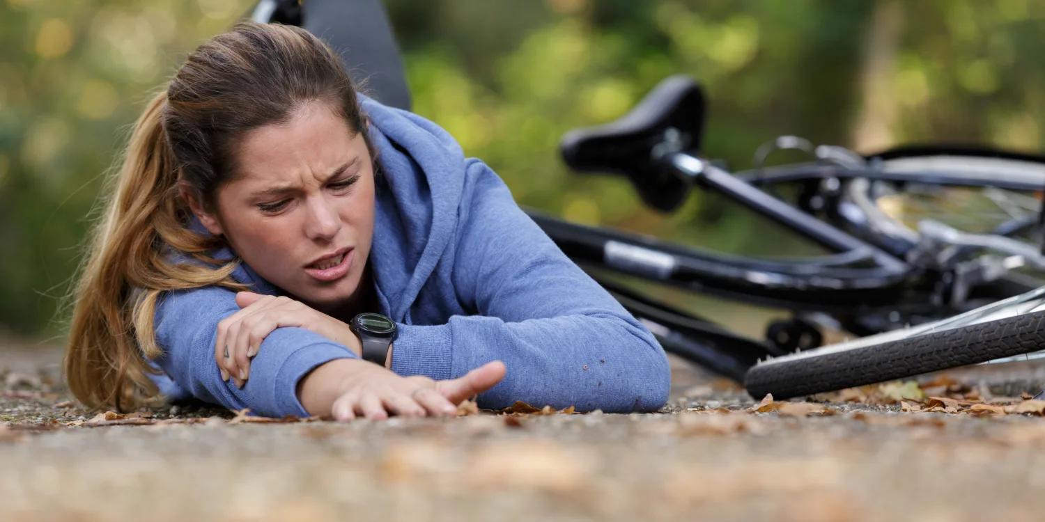 übelkeit nach sturz - Wann sollte man nach einem Sturz zum Arzt