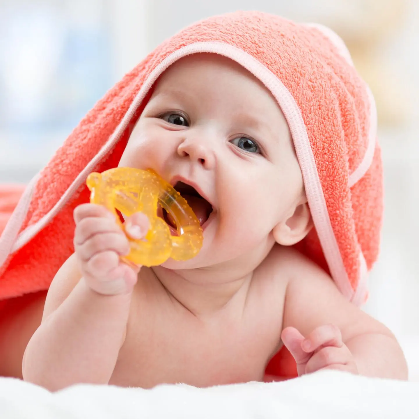 baby nimmt hand in den mund - Warum nimmt mein Baby die Faust in den Mund