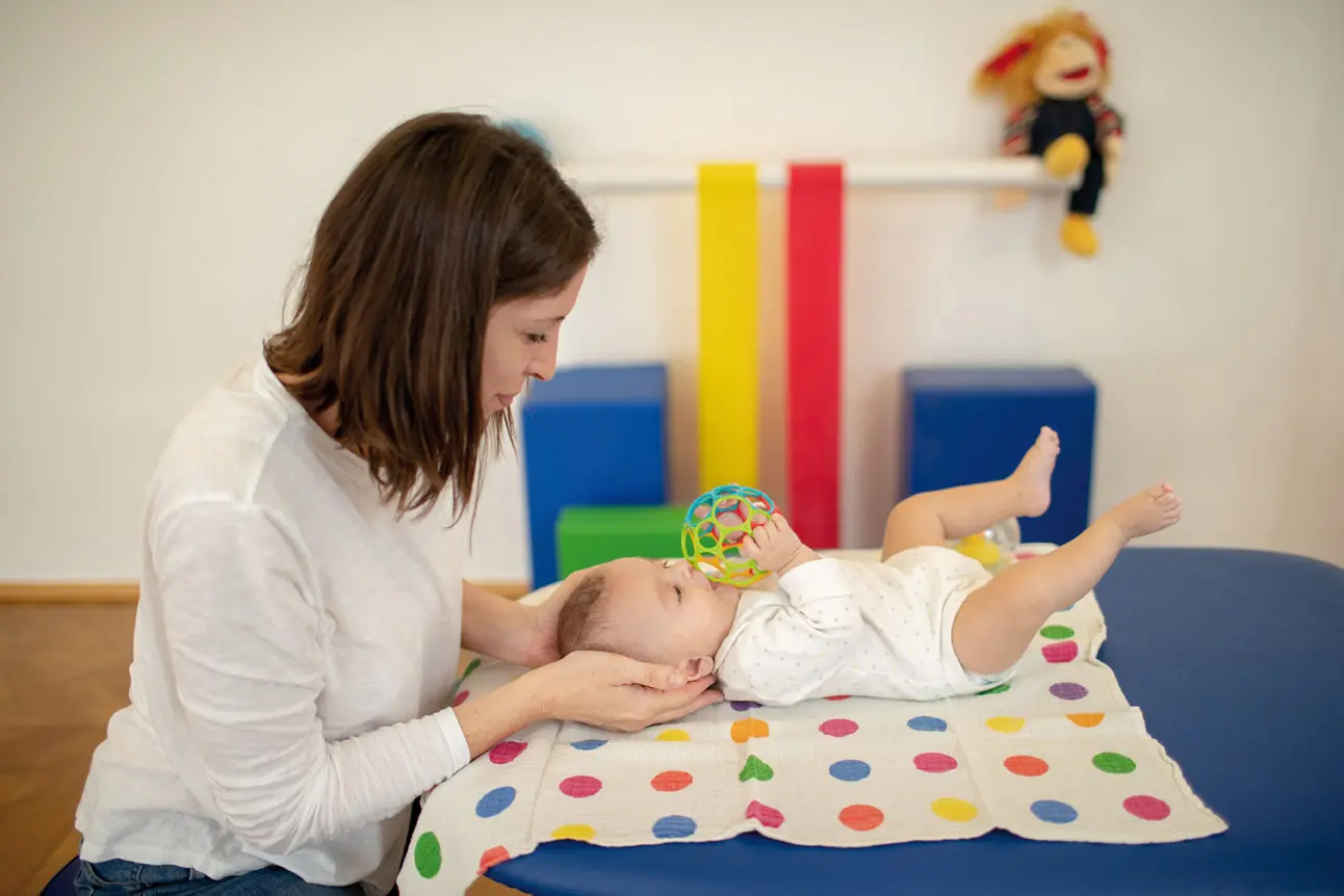 Physiotherapie für Säuglinge: Unterstützung für die Kleinsten - Warum Physiotherapie bei Frühgeborenen physiotherapie säuglinge - Warum Physiotherapie bei Frühgeborenen