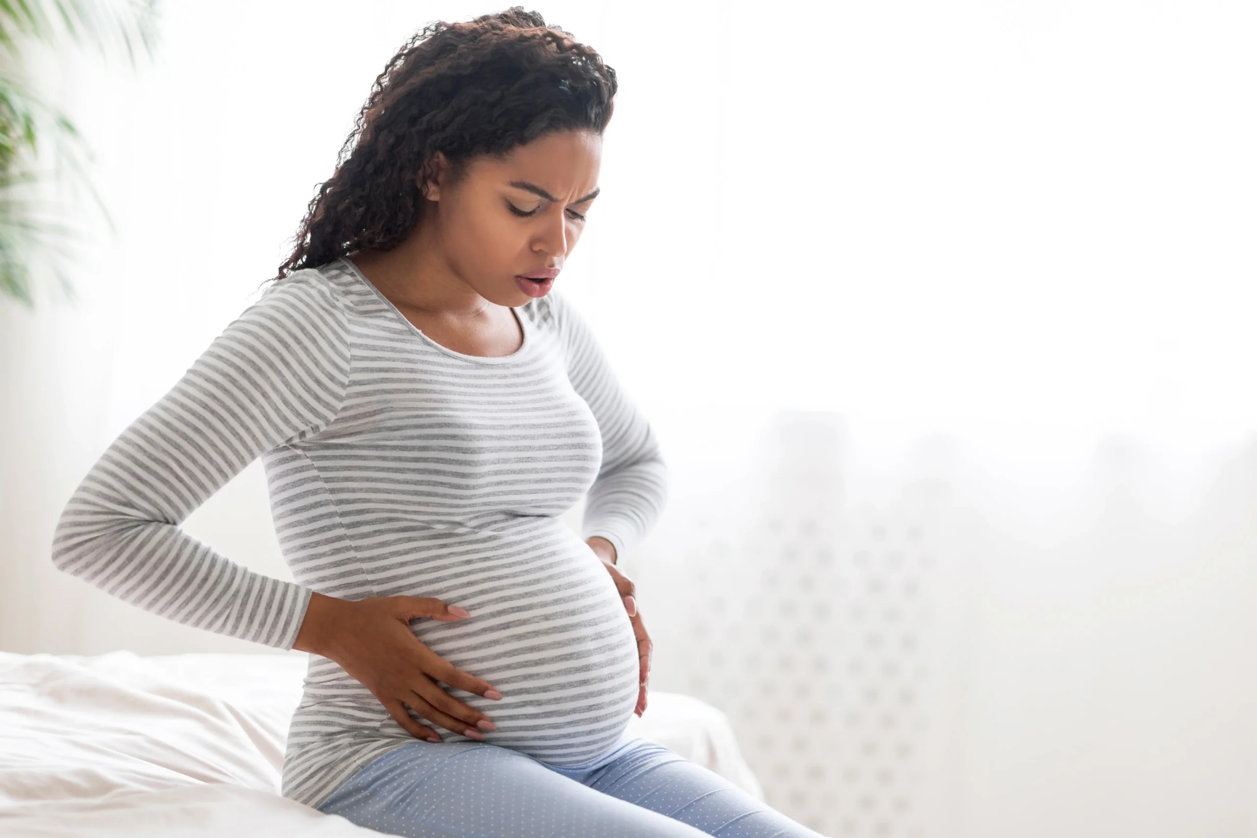 ständig harter bauch schwangerschaft - Was bedeutet es wenn man einen harten Bauch hat