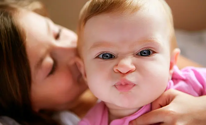 baby guckt mich nicht an - Was bedeutet fehlender Blickkontakt