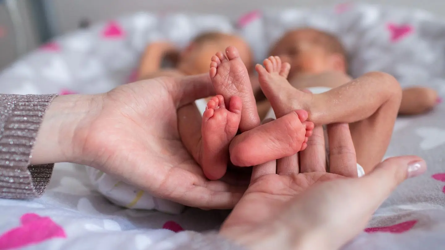 traumdeutung geburt zwillinge - Was bedeutet wenn man träumt dass man Zwillinge bekommt