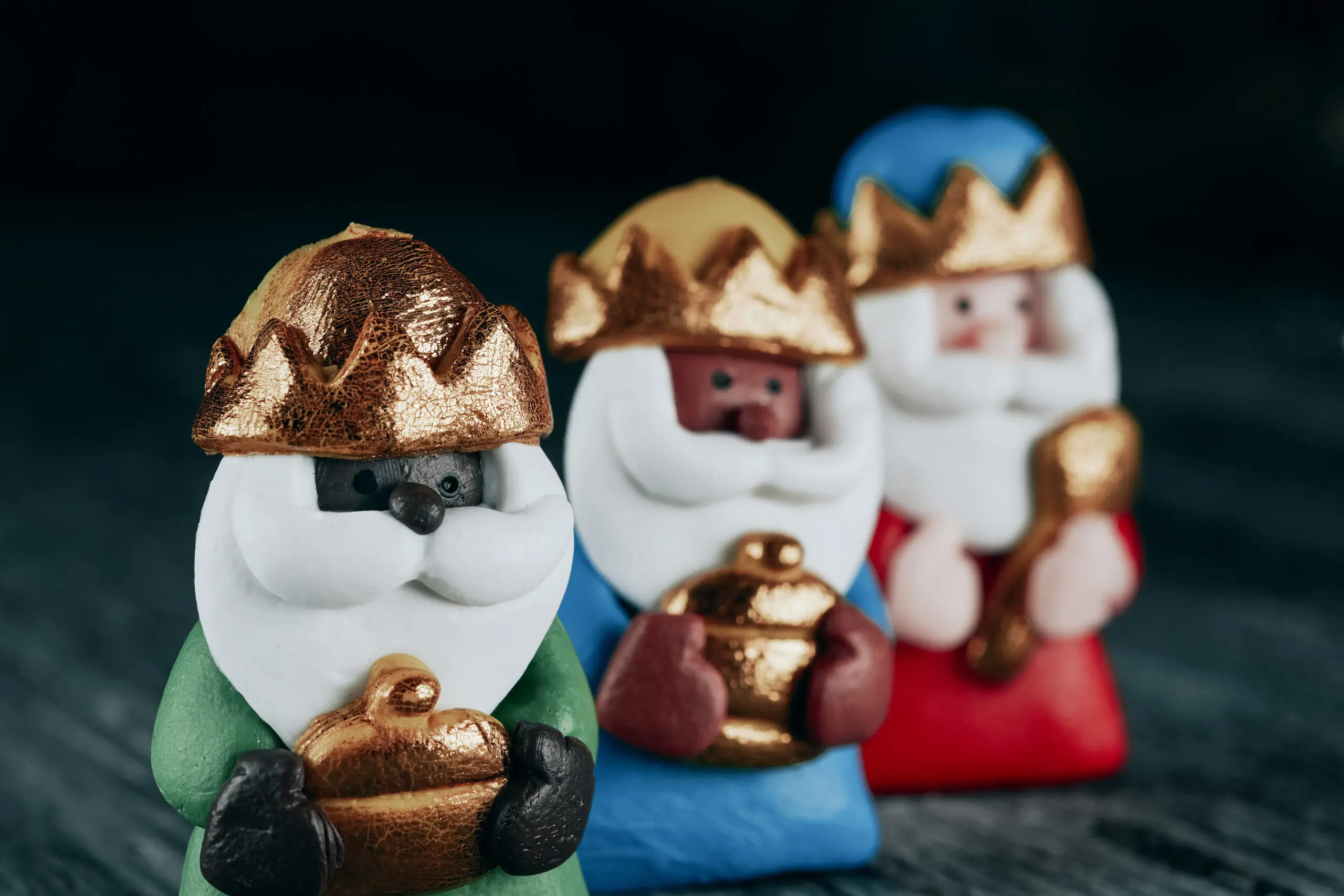 geschenke der heiligen drei könige zur geburt jesu - Was haben die Könige Jesus geschenkt