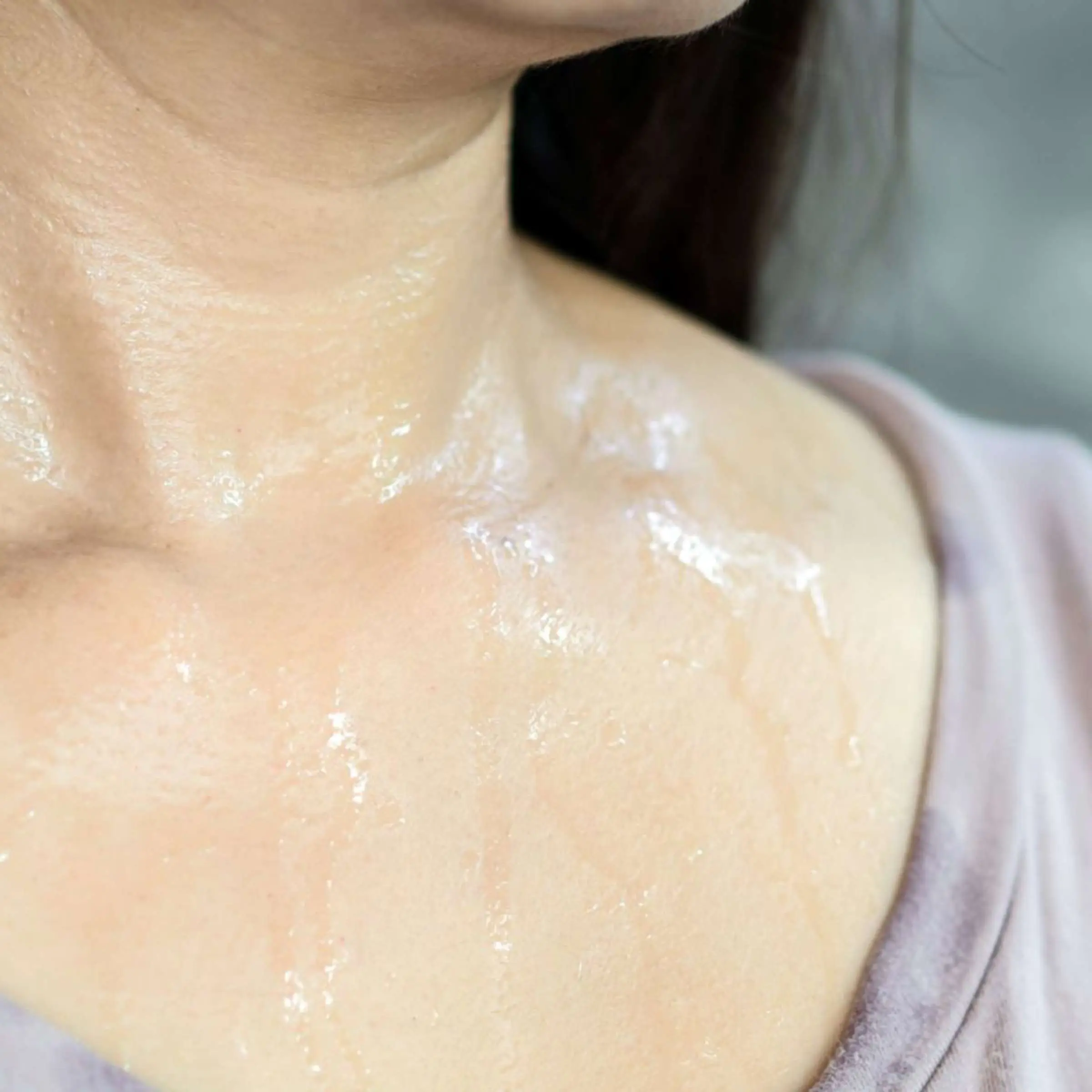 kopf schwitzt nachts - Was ist die Ursache für starkes Schwitzen am Kopf