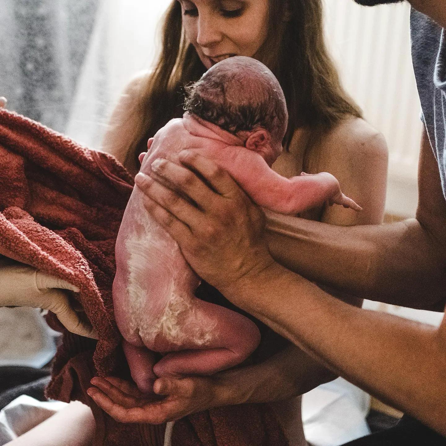 geburt ohne vorankündigung - Was passiert wenn man eine Geburt nicht meldet