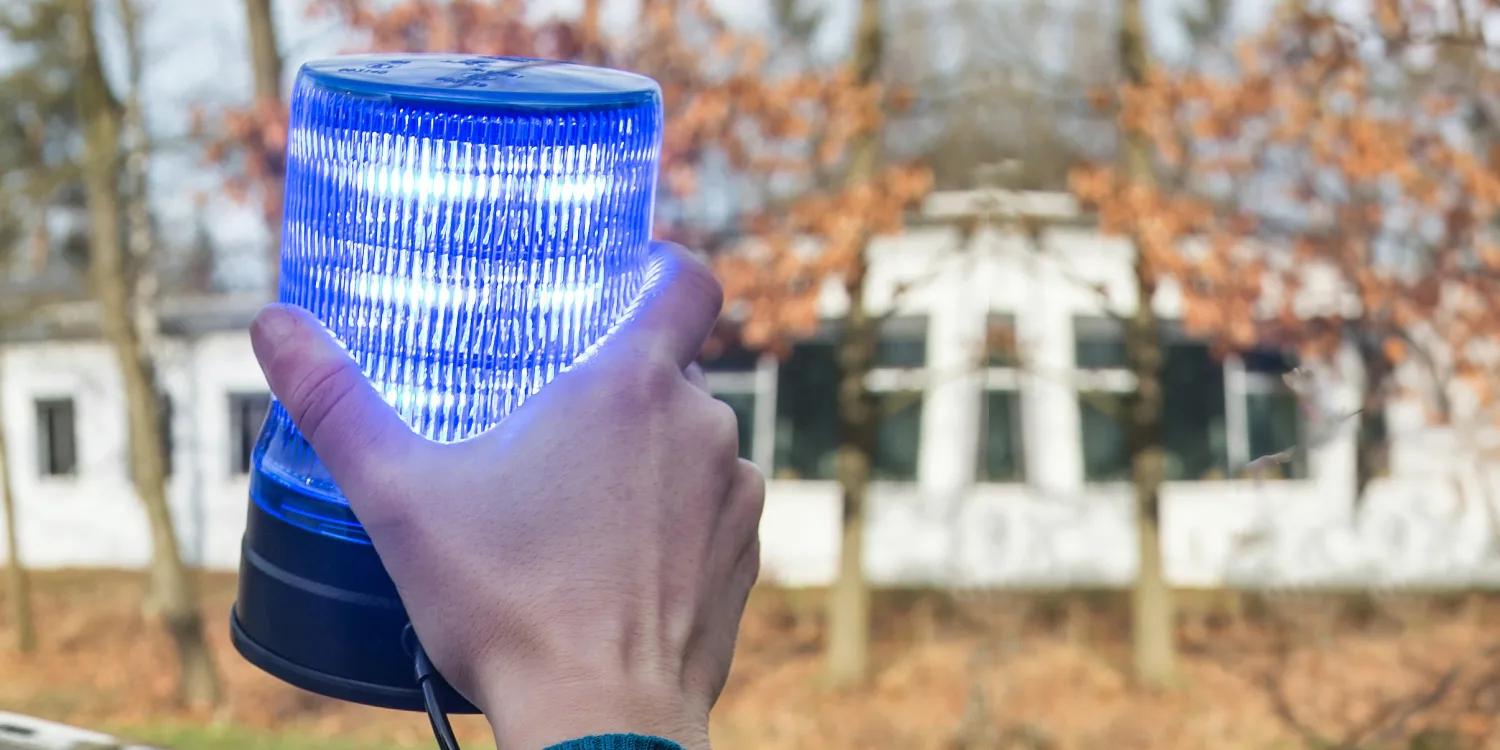 hebamme blaulicht - Was passiert wenn man mit Blaulicht Rumfährt