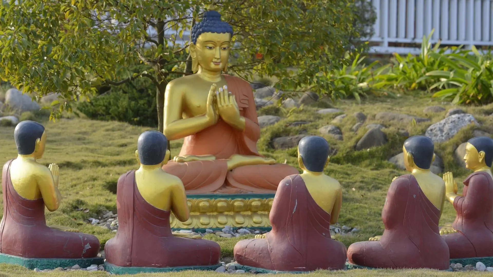 geburt buddhismus - Was sagt man über die Geburt Buddha