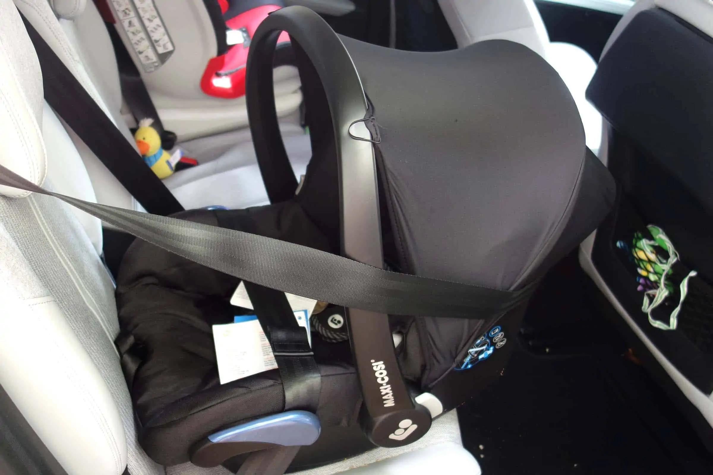 babyschale mit gurt befestigen - Was tun wenn kein Isofix