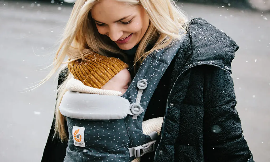 babytrage im winter - Was zieht man Baby im Winter in der Trage an