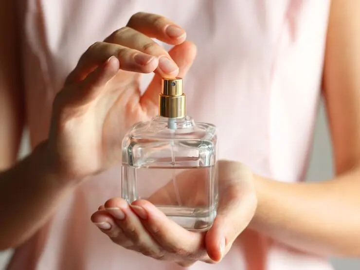 Ab wann wieder Parfum nach der Geburt? - Welche Gerüche mögen Babys ab wann wieder parfum nach geburt - Welche Gerüche mögen Babys