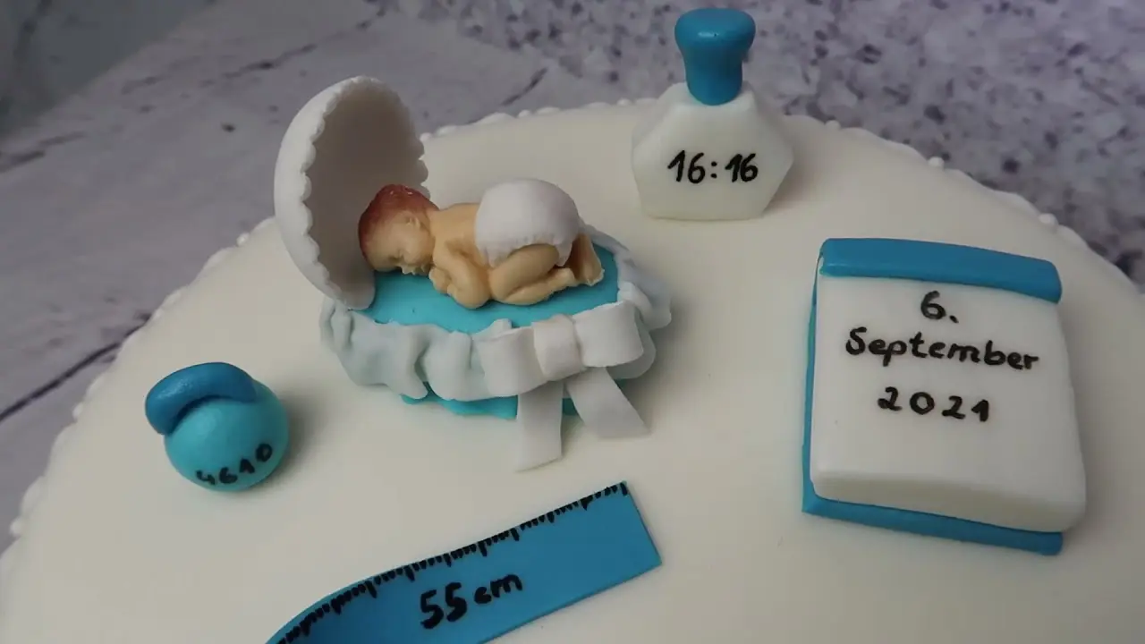 Geburtstorte: Ein Fest für den neuen Erdenbürger - Welche Kuchen nicht in der Schwangerschaft geburt torte - Welche Kuchen nicht in der Schwangerschaft