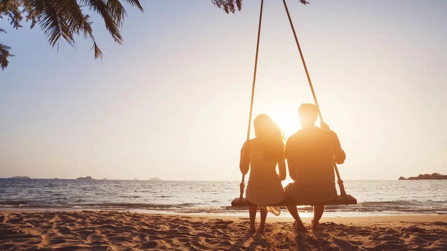 Welchen Altersunterschied ist okay? - Welchen Altersunterschied bevorzugen Männer welcher altersunterschied ist okay - Welchen Altersunterschied bevorzugen Männer