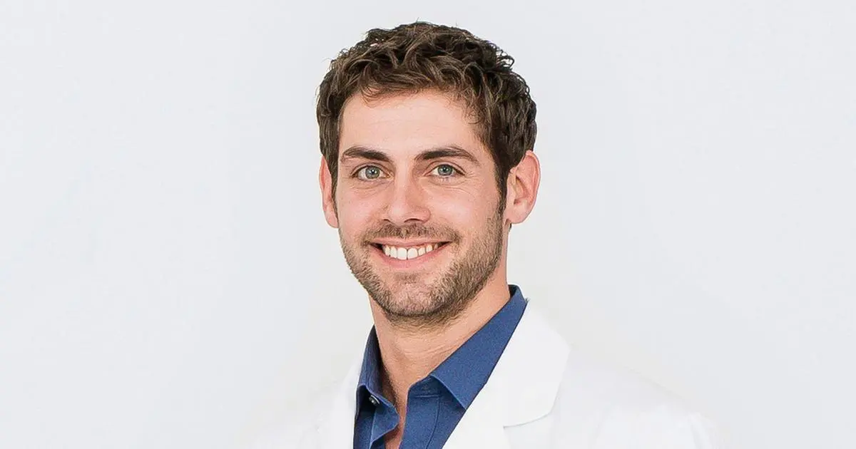 in aller freundschaft oskar geburt - Welcher Schauspieler verlässt In aller Freundschaft