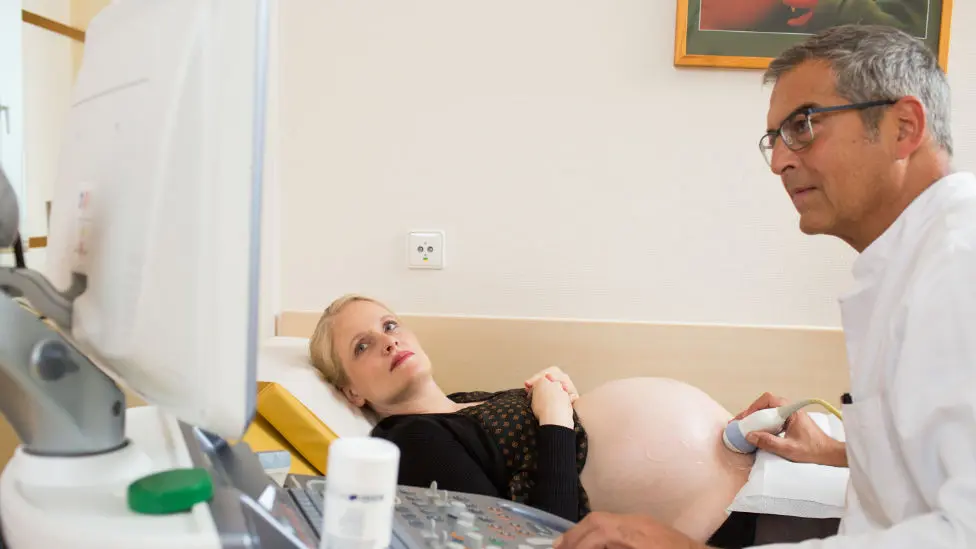 darf hebamme ultraschall machen - Wer darf Ultraschalluntersuchungen durchführen