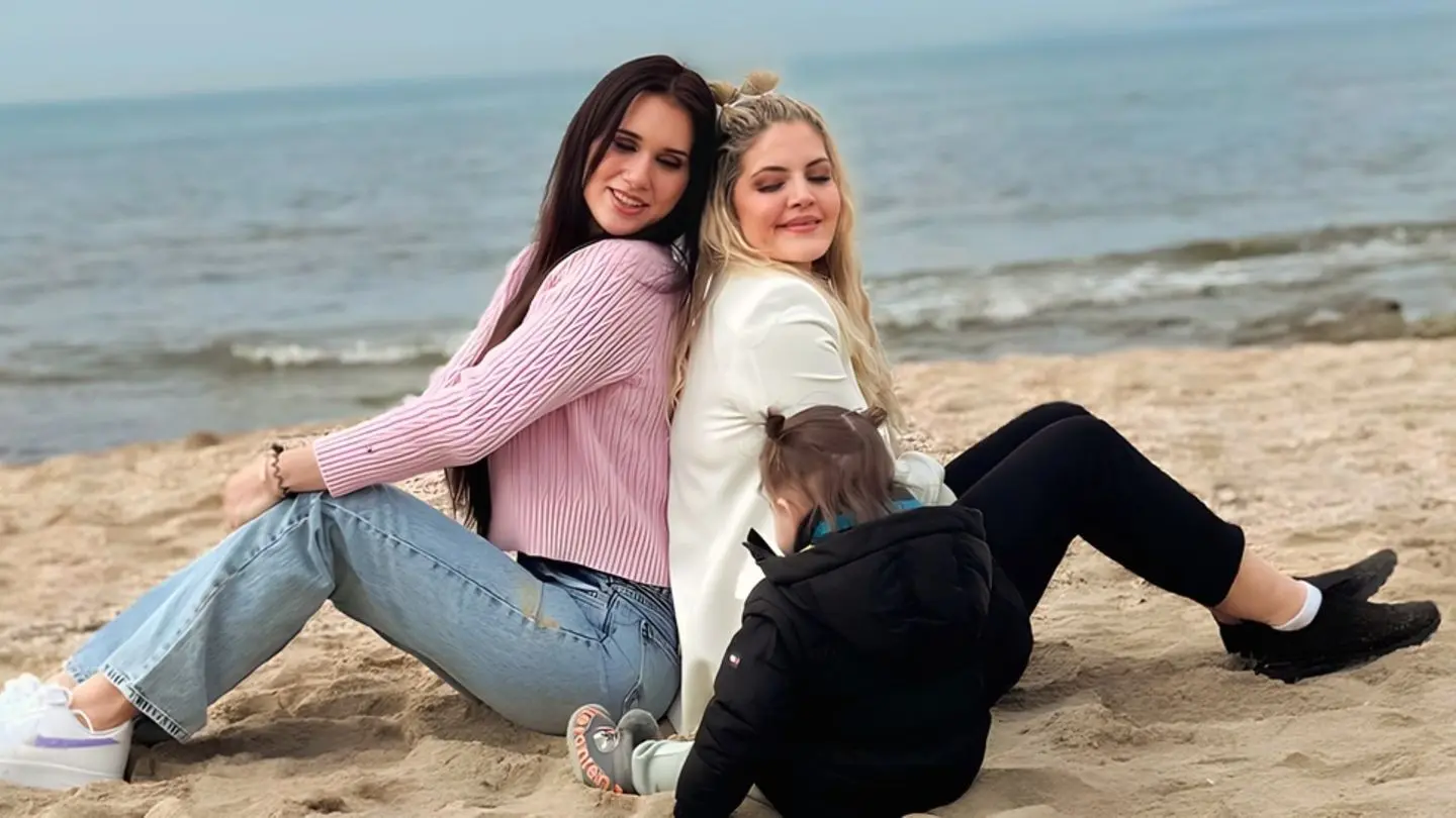 vanessa und ina geburt - Wie alt ist das Kind von Vanessa und Ina