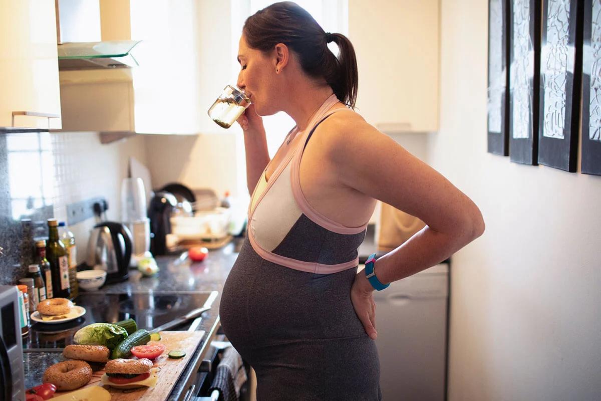 nierenschmerzen schwangerschaft - Wie fühlt sich eine Nierenbeckenentzündung in der Schwangerschaft an