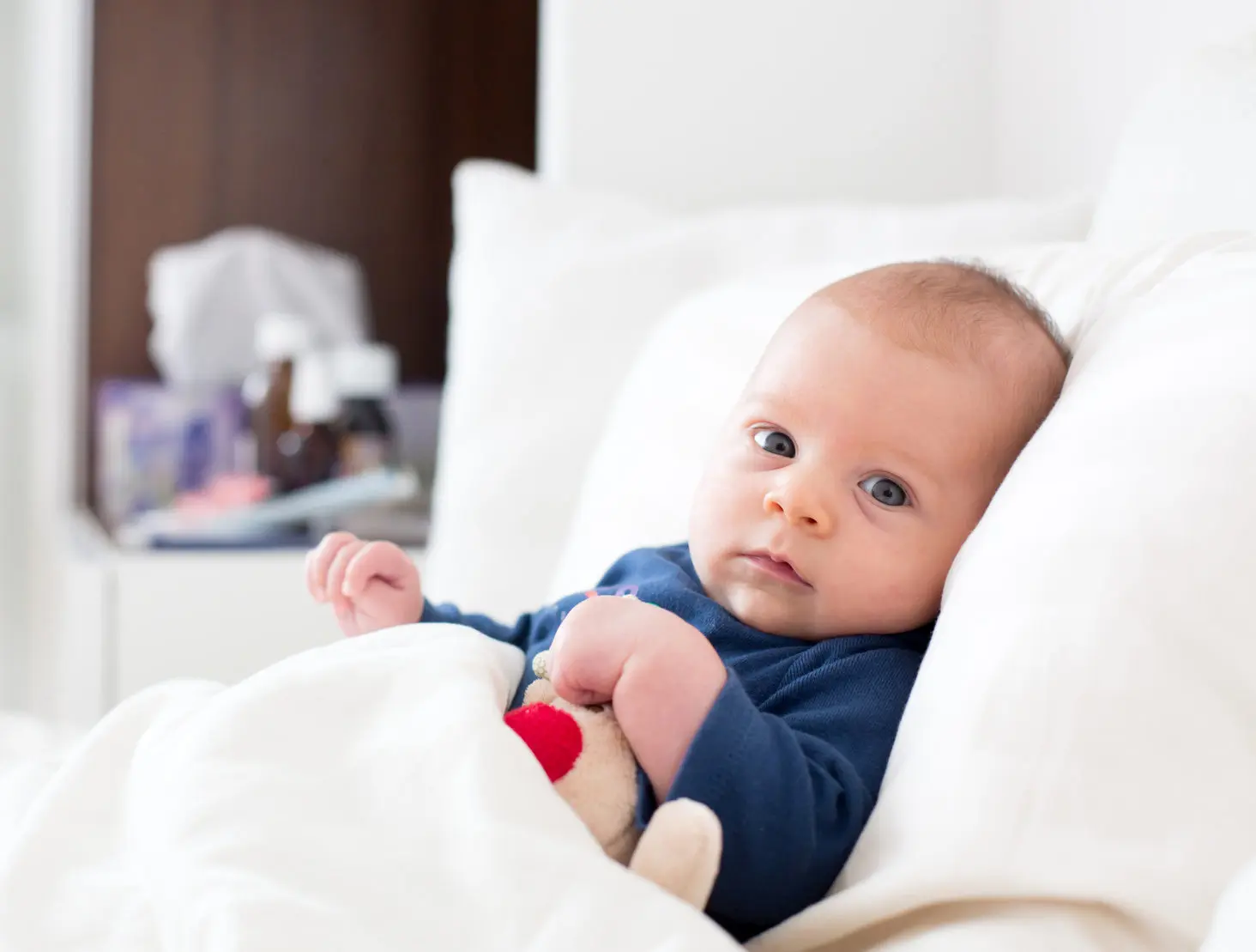 baby schnupfen geht nicht weg - Wie gefährlich ist Schnupfen für Baby