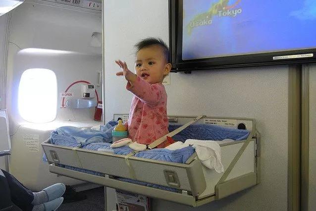 flug mit baby - Wie lange Baby gratis fliegen