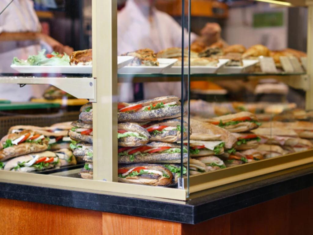 belegte brötchen schwangerschaft - Wie lange darf ein belegtes Brötchen in der Auslage liegen