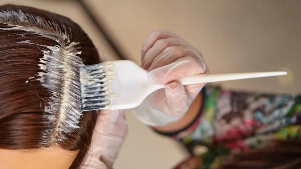 haare färben nach der geburt - Wie lange dauert es bis Haarfarbe ins Blut