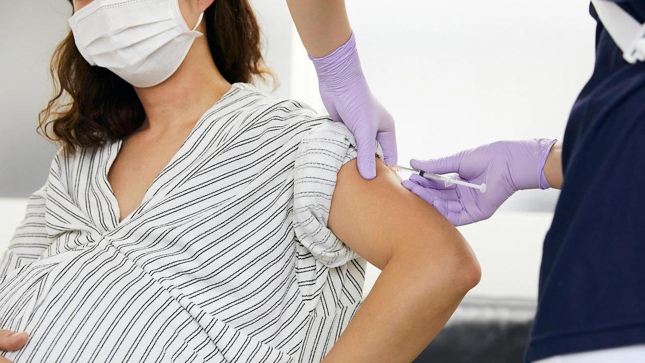 geburt nach corona impfung - Wie lange sollte man nach einer Impfung nicht schwanger werden