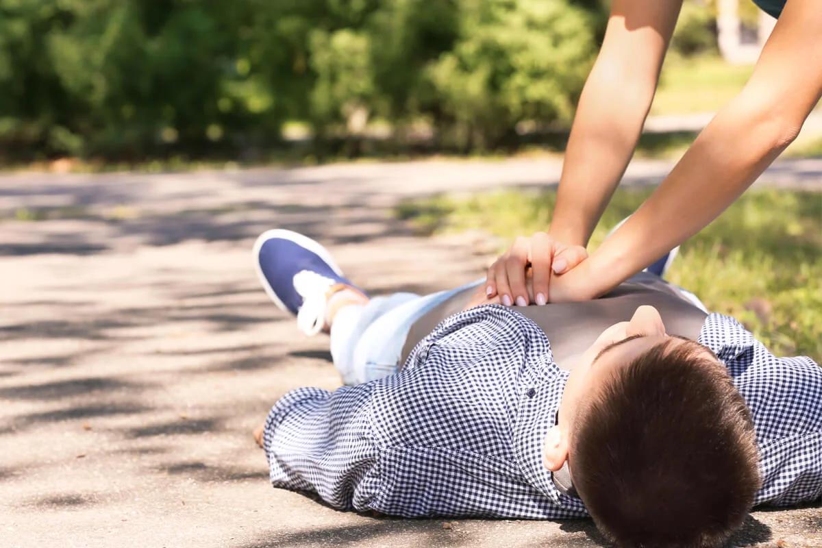 herzmassage wie oft - Wie oft macht man Mund zu Mund Beatmung