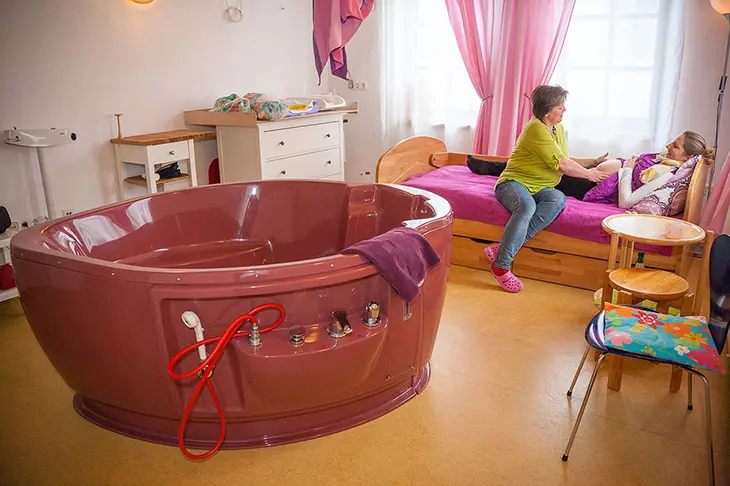 geburt im geburtshaus - Wie sicher ist eine Geburt im Geburtshaus