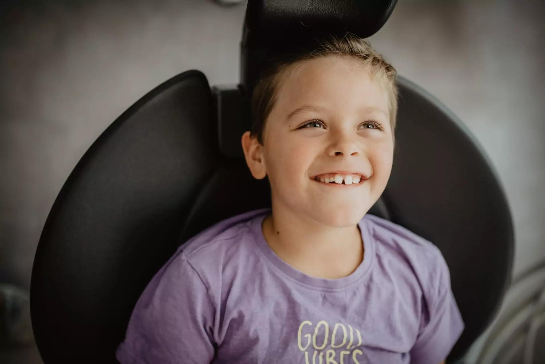 karies bei babys - Wie sieht Milchzahnkaries aus