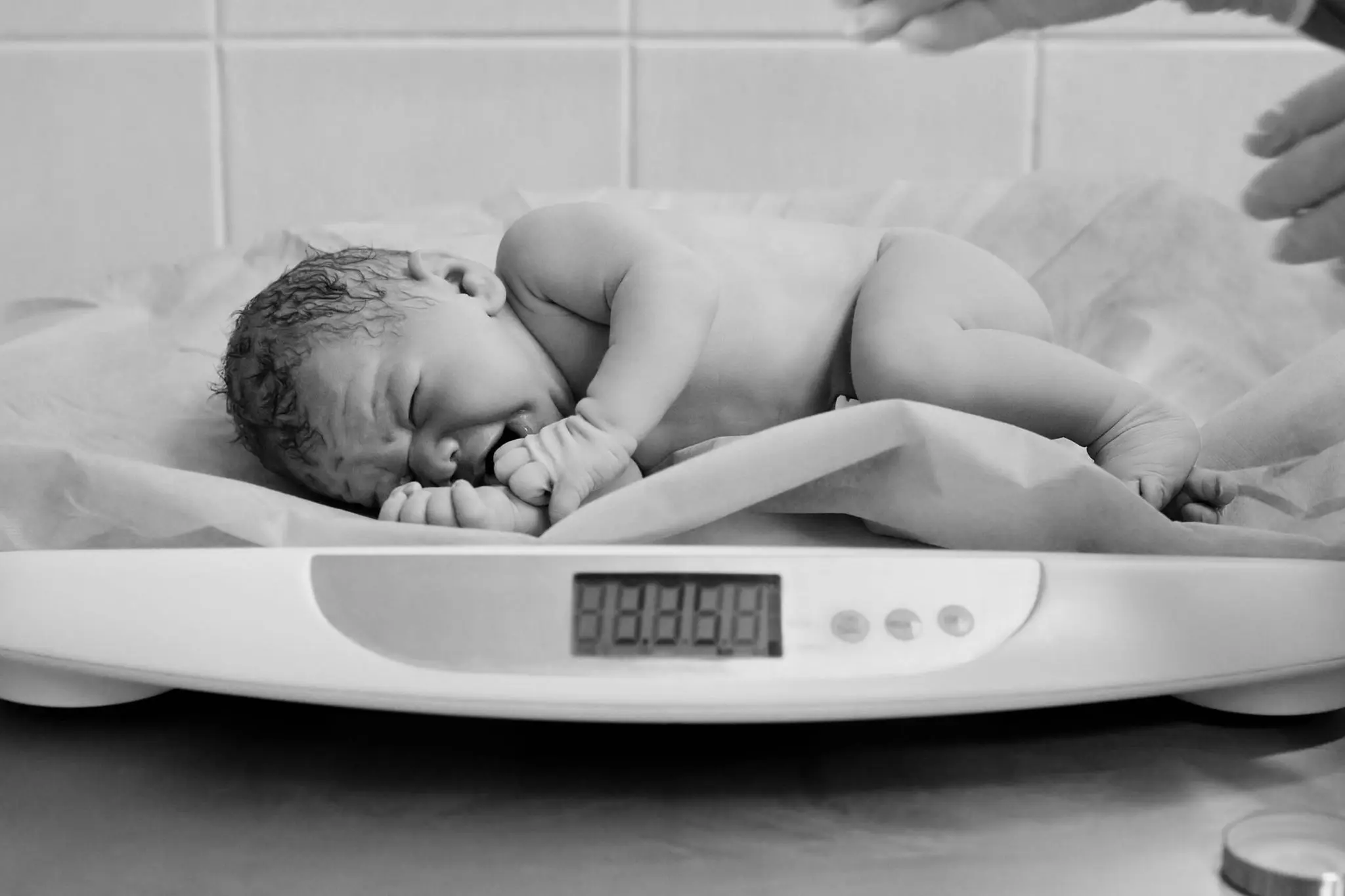 baby gewicht geburt - Wie viel kg wiegt ein Baby bei der Geburt