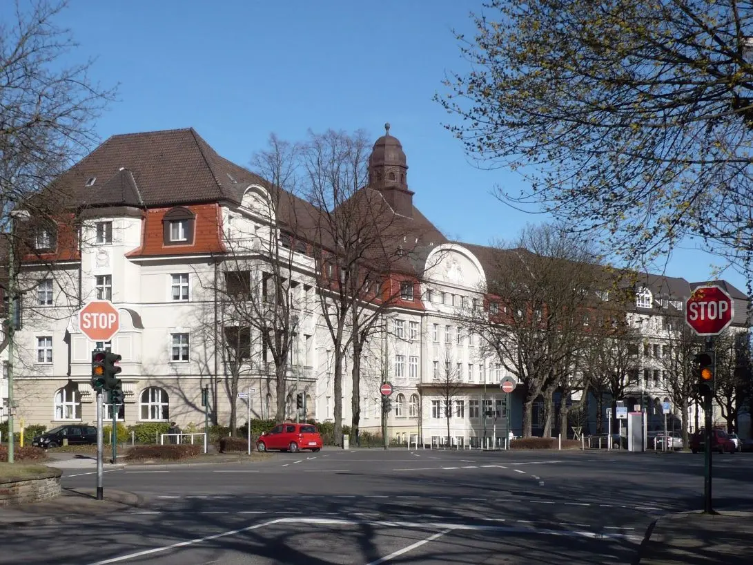 Elisabeth-Krankenhaus Essen: Eine lange Tradition der medizinischen Versorgung - Wie viele Betten hat das Elisabeth-Krankenhaus Essen elisabeth krankenhaus essen geburt - Wie viele Betten hat das Elisabeth-Krankenhaus Essen