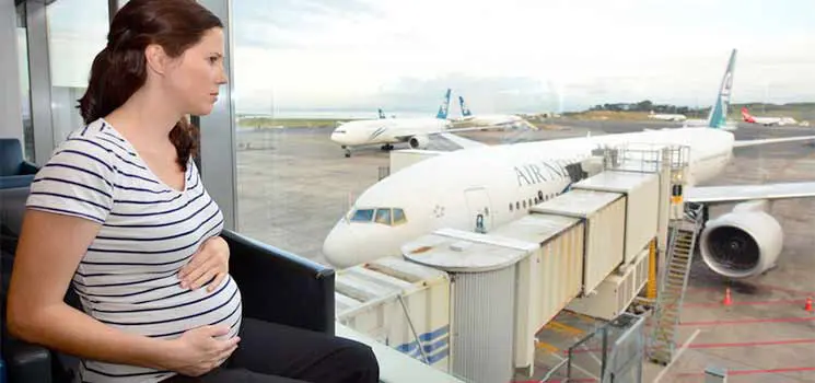 ab wann darf man in der schwangerschaft nicht mehr fliegen - Wie weit darf man schwanger fliegen