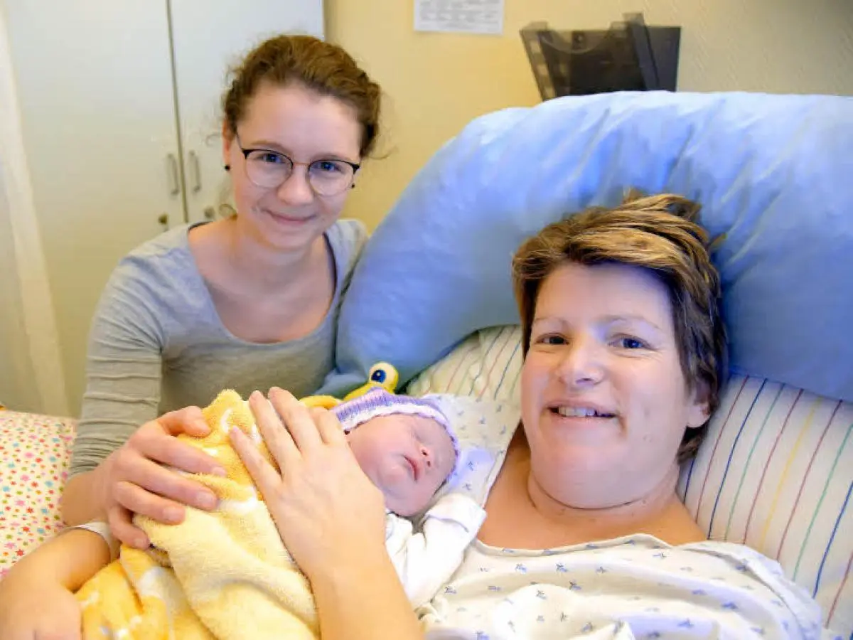 maxi froese hebamme - Wie wird man in Frankreich Hebamme