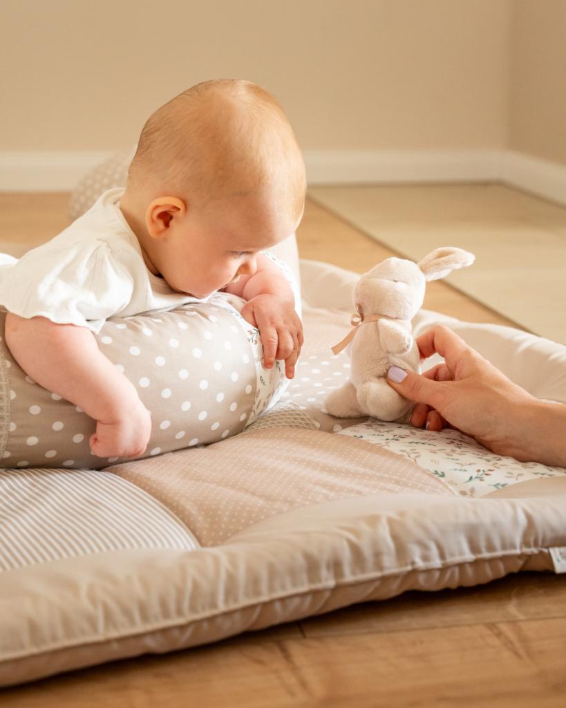 bauchlage baby trainieren - Wieso mag mein Baby die Bauchlage nicht